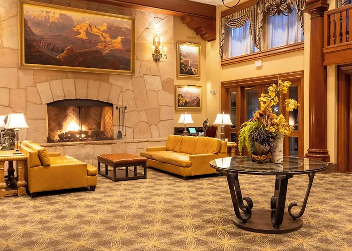 Grand Canyon Railway Hotel